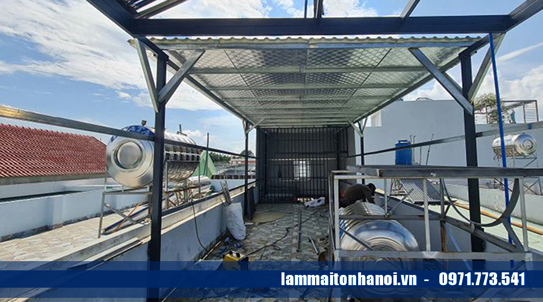 Tổng thể công trình làm mái tôn
