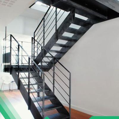 Cầu Thang Sắt Đẹp Hiện Đại