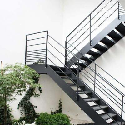 Mẫu cầu thang đẹp hiện đại